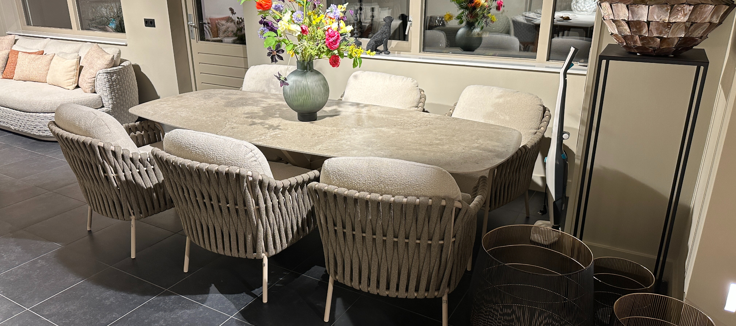 Comino lowdiningset HG tuinmeubelen   Comino low diningset Loosdrecht   2400 x 1062