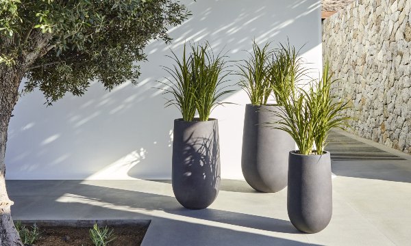 Curvo potten HG Tuinmeubelen Pottery Jardinico 600 x 360